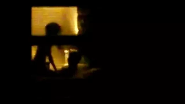 من نمی توانم از دزدکی سکس پیرزن با پسر کمک کنم.