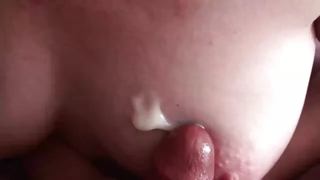 دختر سک پیرزن بالغ لهستانی رابطه جنسی دارد.