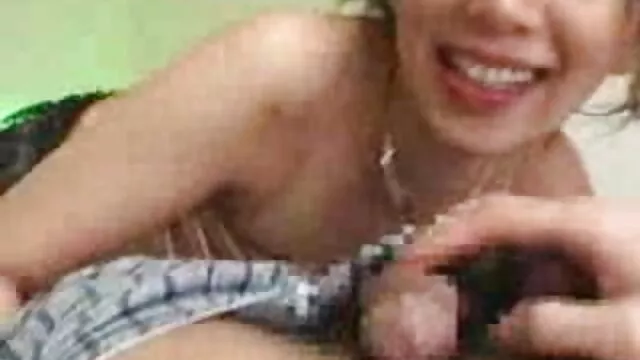 رابطه جنسی زرق و برق پیرزن سکسی دار دو لزبین برهنه جوان