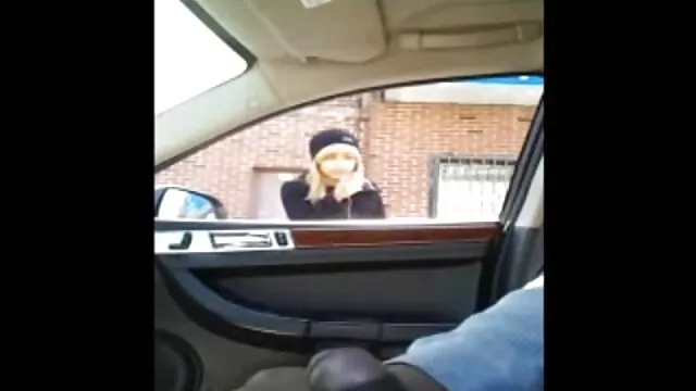 آلفونس پیرزنی را سگس پیرزنها سرخ می کند.